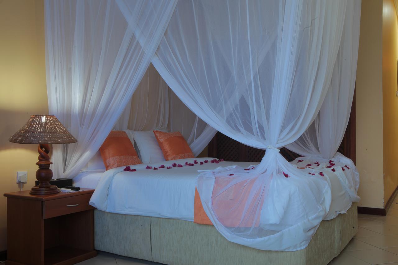 Giraffe Ocean View Hotel Dar es Salaam Exterior foto